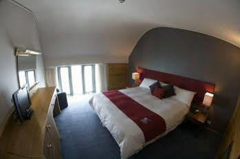 The Hotel Perisher Valley